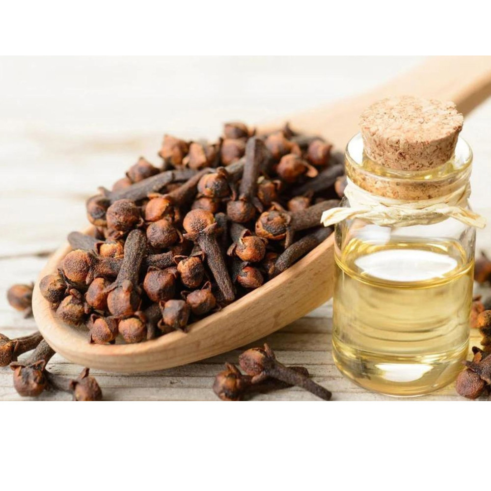Clove Leaf Essential Oil